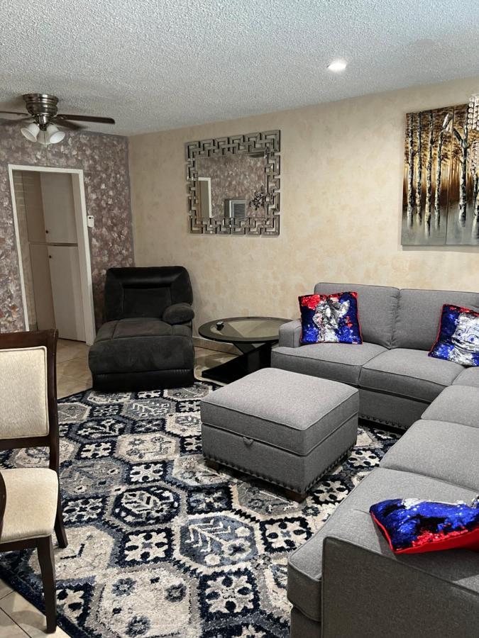 Lovely Berryman Ave Apartment ロサンゼルス エクステリア 写真