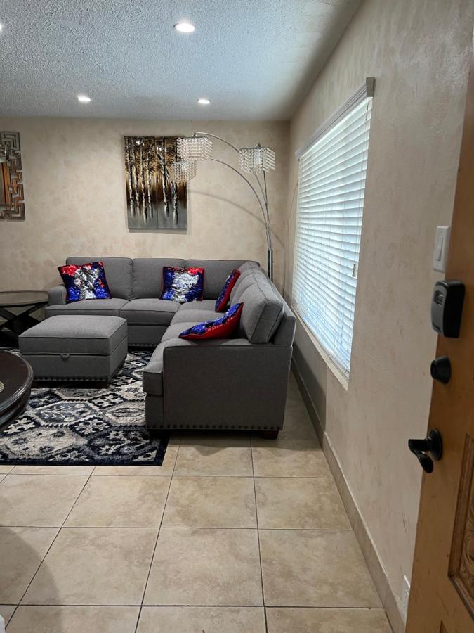 Lovely Berryman Ave Apartment ロサンゼルス エクステリア 写真